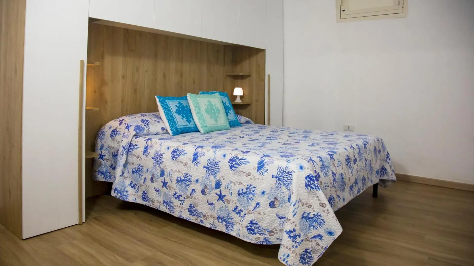 Viale Sardegna - Basement House Apartment Alghero Italy